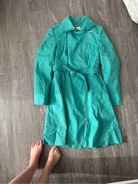 “Buy me”- designer Jacket Karen Millen Teal Trench Coat with Belt